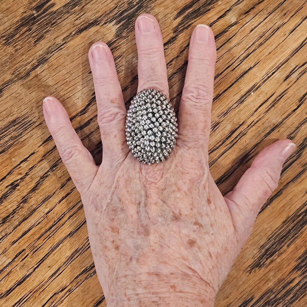 Vintage Massive Guillermo Taxco .999 Fine Silver Caviar Beaded Statement Ring - Picture 4 of 6